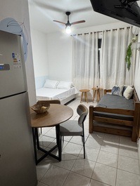 Apartamento en el centro de Cabo Frío, a 200 metros de la playa.