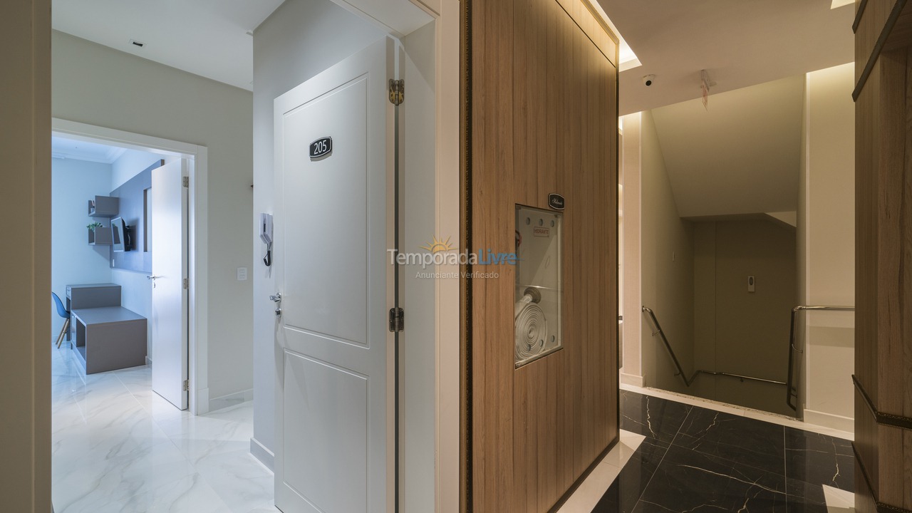 Apartamento para aluguel de temporada em Bombinhas (Mariscal)