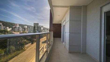 Cobertura em Mariscal, Bombinhas