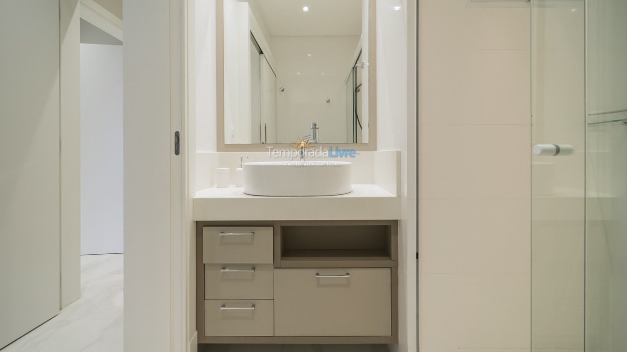 Apartamento para aluguel de temporada em Bombinhas (Mariscal)