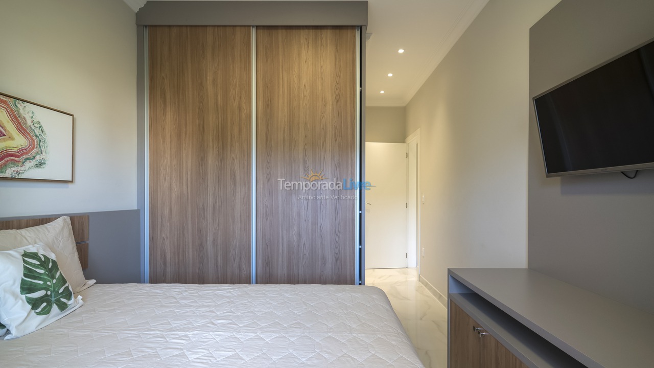 Apartamento para aluguel de temporada em Bombinhas (Mariscal)