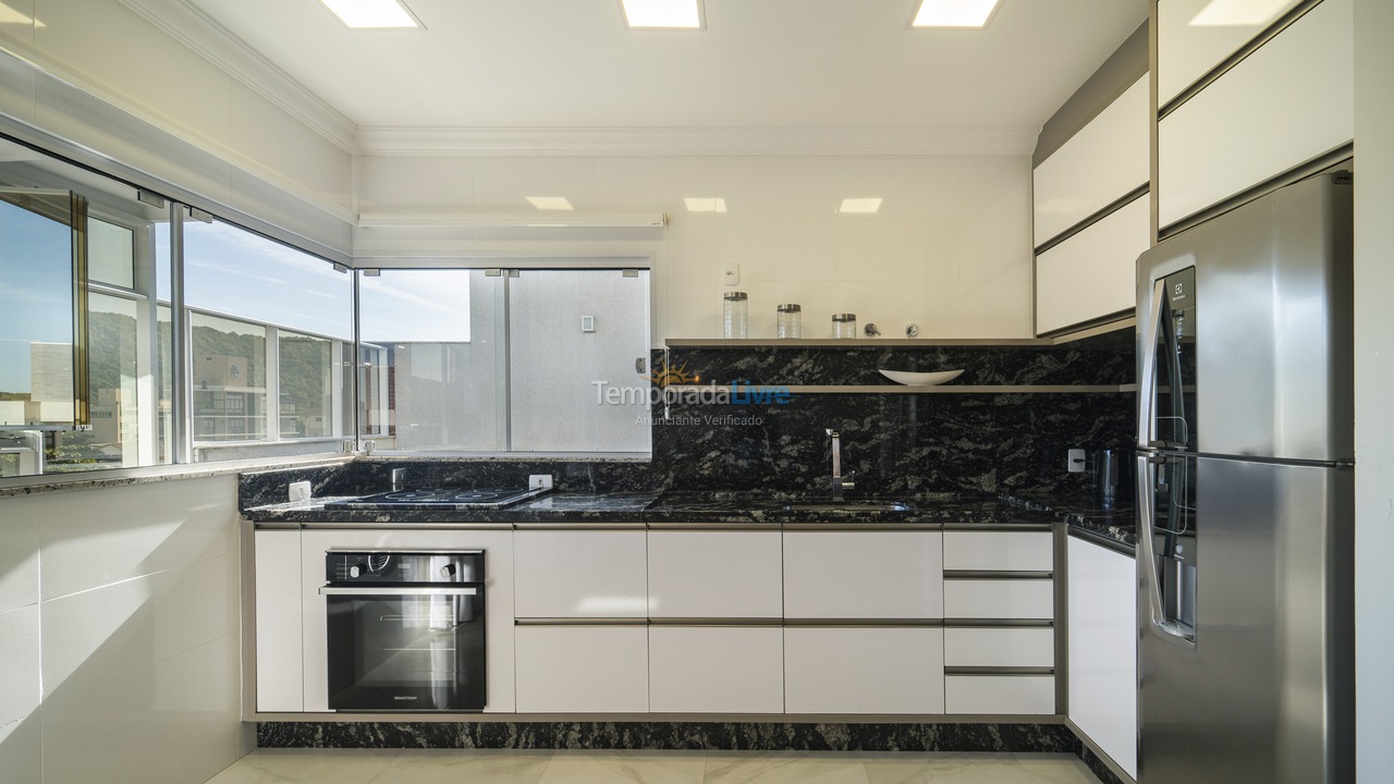 Apartamento para aluguel de temporada em Bombinhas (Mariscal)