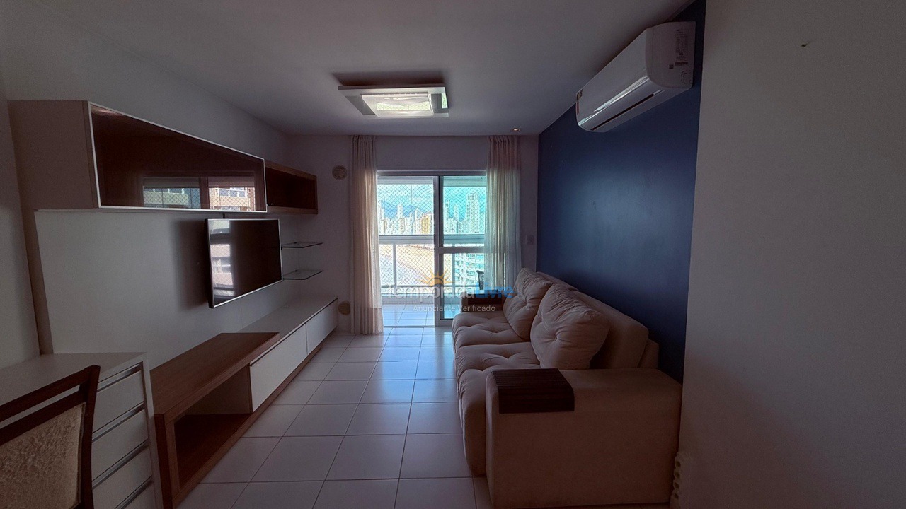 Apartamento para aluguel de temporada em Balneário Camboriú (Praia Central)