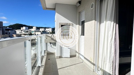 Apartamento a pocos metros de la playa de Mariscal.