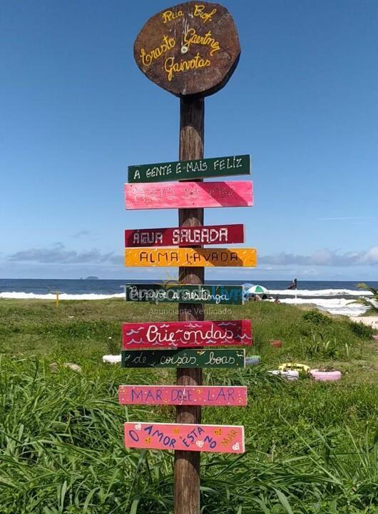 Casa para alquiler de vacaciones em Matinhos (Balneário de Gaivotas)