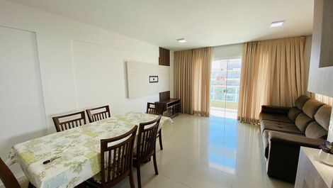 🌴 Cómodo ático a pocos pasos de la playa de Bombas