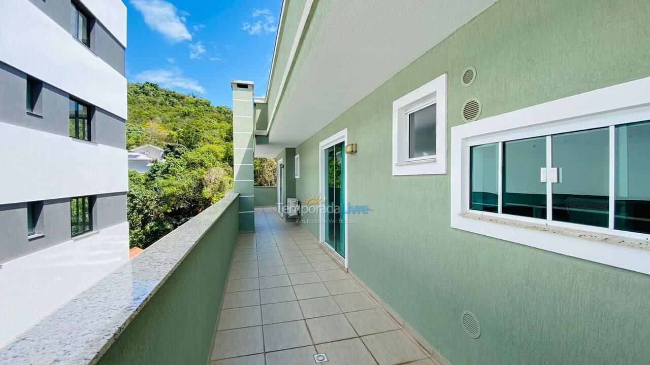 Apartamento para alquiler de vacaciones em Bombinhas (Praia de Bombas)