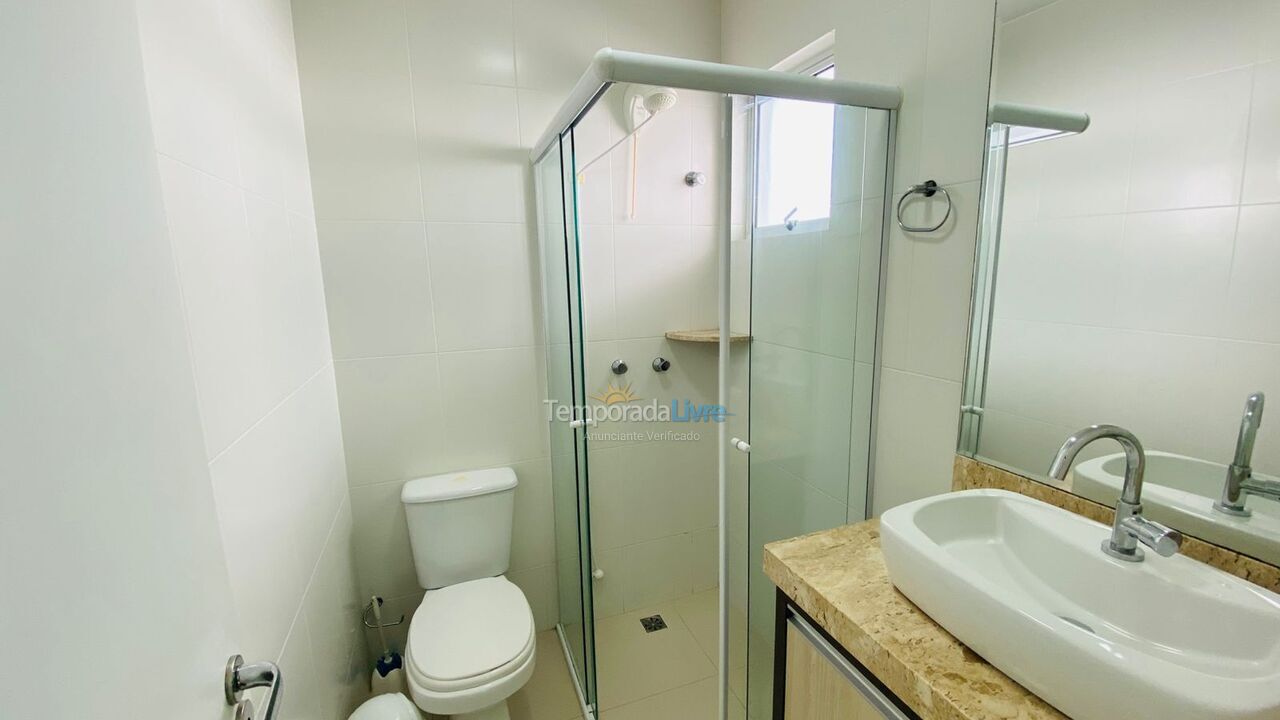 Apartamento para alquiler de vacaciones em Bombinhas (Praia de Bombas)