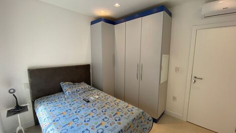 Meia Praia - 3 quartos - hidromassagem - terraço - 3 vagas de garagem