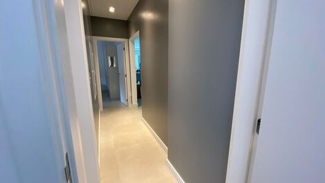 Meia Praia - 3 quartos - hidromassagem - terraço - 3 vagas de garagem