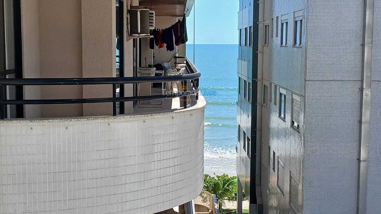 Apartment for vacation rental in Itapema (Meia Praia)