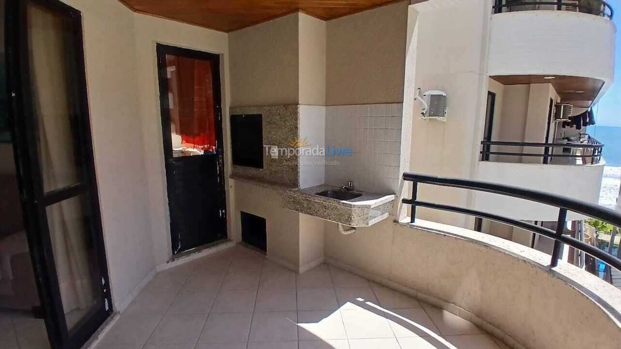 Apartment for vacation rental in Itapema (Meia Praia)