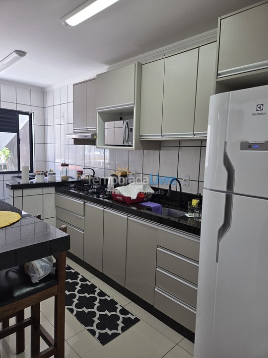 Apartment for vacation rental in Itapema (Meia Praia)