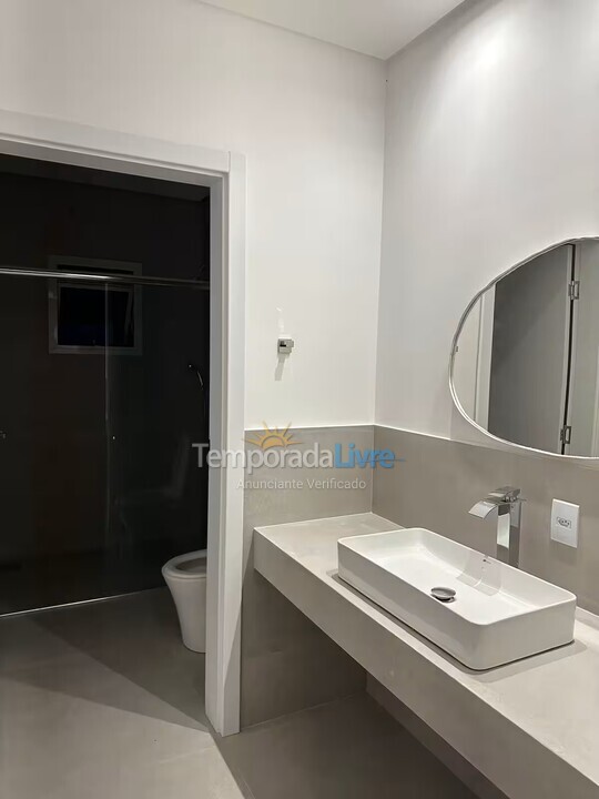 House for vacation rental in Florianópolis (Praia da Daniela)