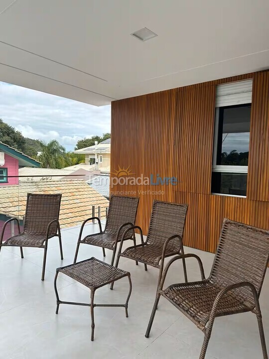 House for vacation rental in Florianópolis (Praia da Daniela)
