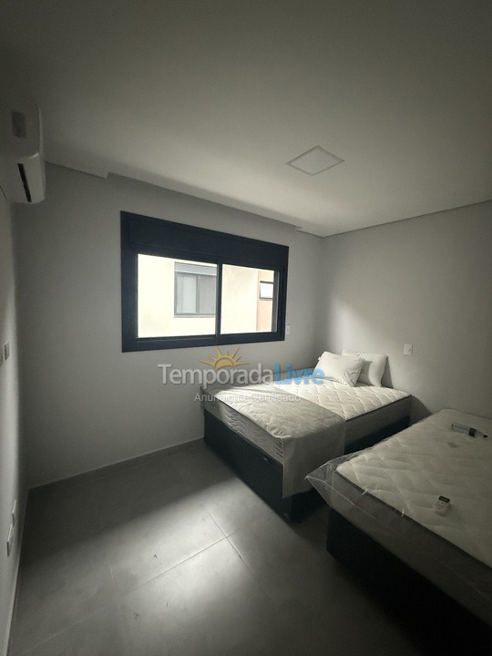 Casa para aluguel de temporada em Bertioga (Condominio Morada da Praia)