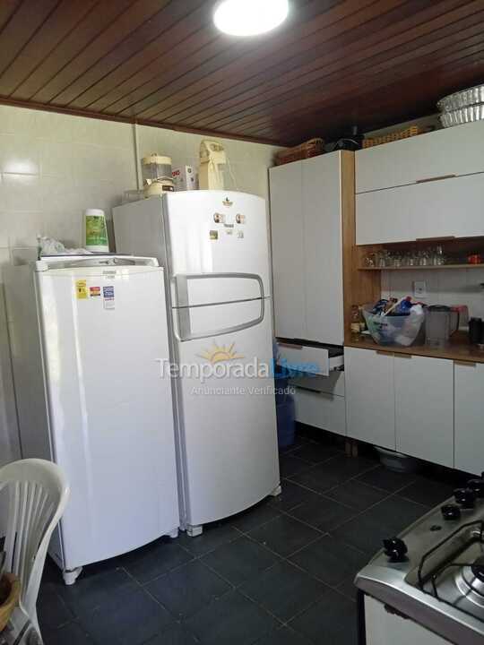 Casa para alquiler de vacaciones em Camaçari (Praia de Guarajuba)