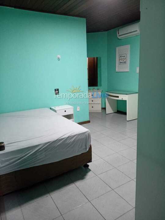 Casa para alquiler de vacaciones em Camaçari (Praia de Guarajuba)