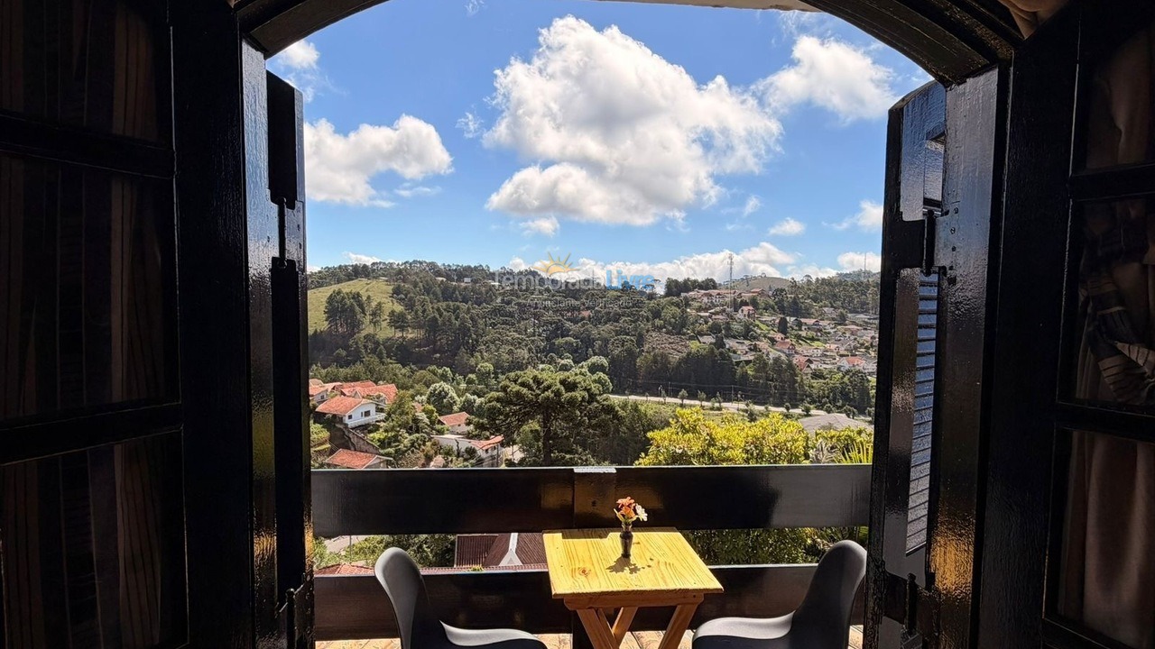 Casa para aluguel de temporada em Campos do Jordão (Serra Azul)