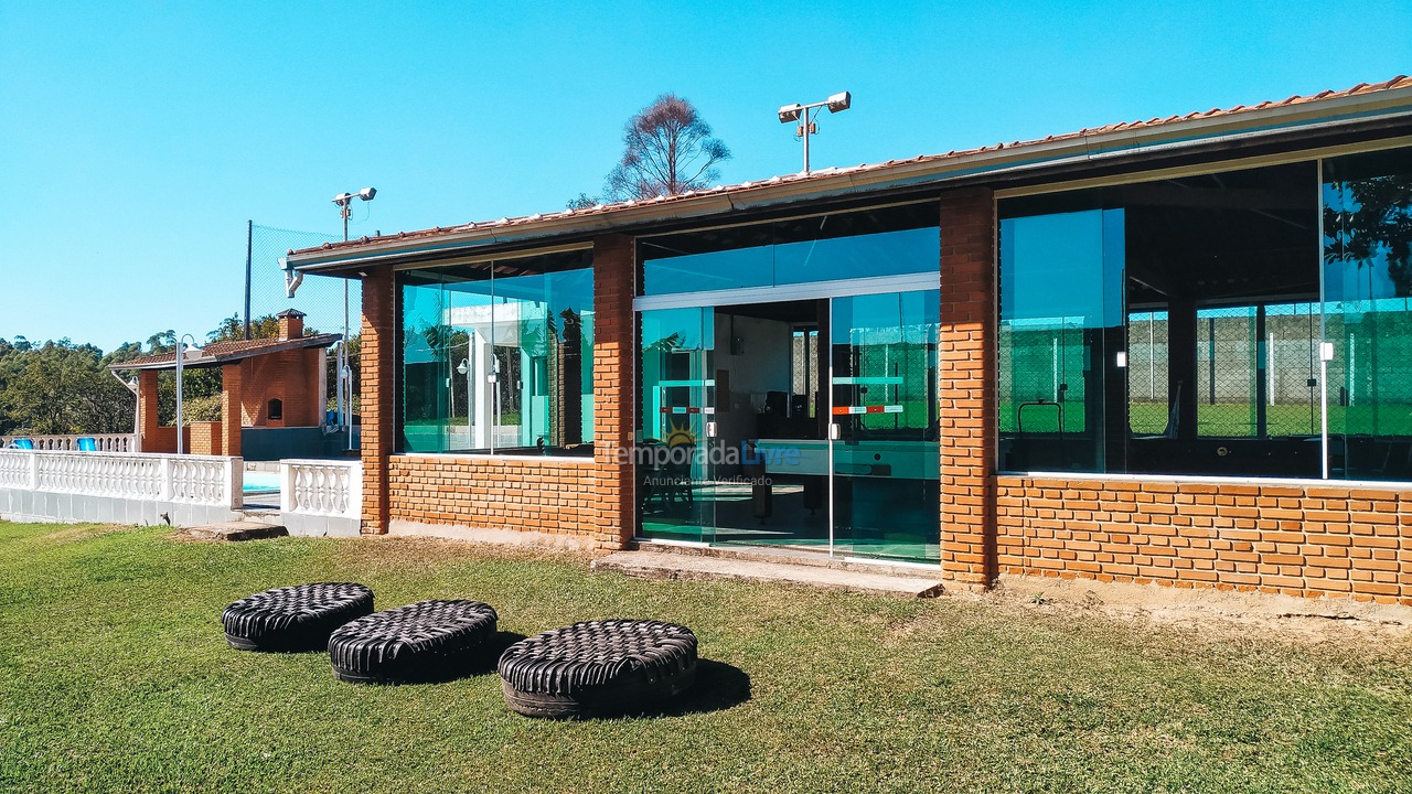 Chácara / sítio para aluguel de temporada em Piedade (Caetezal de Cima)