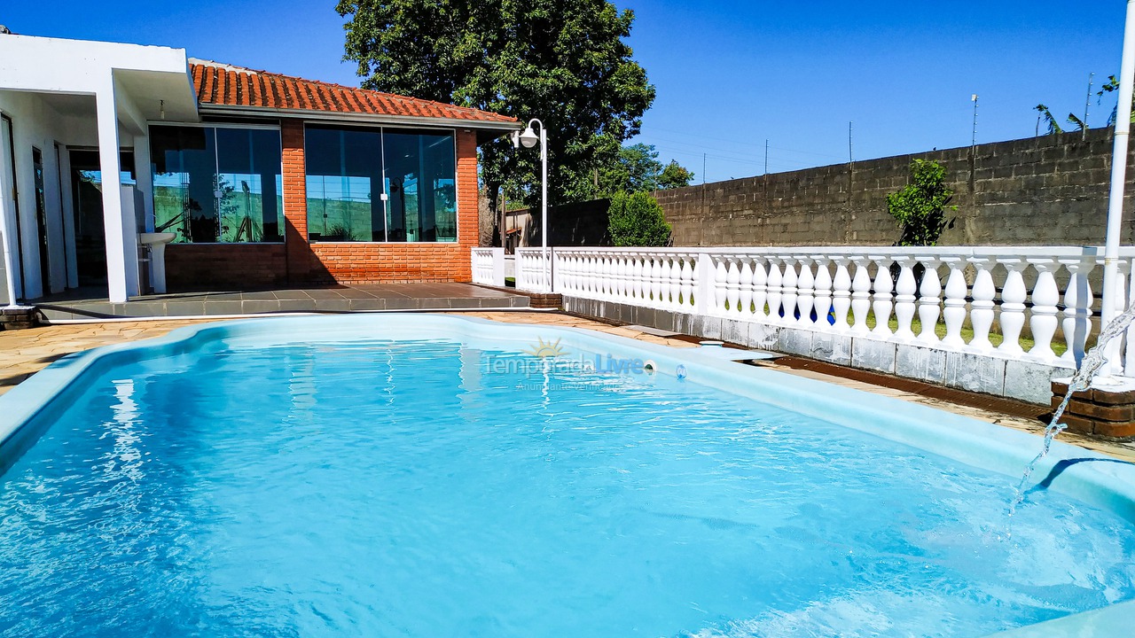 Chácara / sítio para aluguel de temporada em Piedade (Caetezal de Cima)