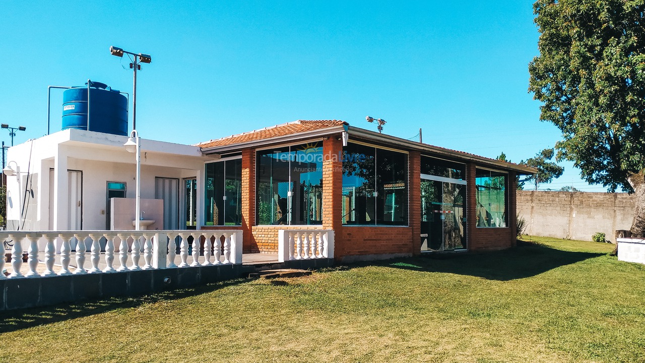 Chácara / sítio para aluguel de temporada em Piedade (Caetezal de Cima)