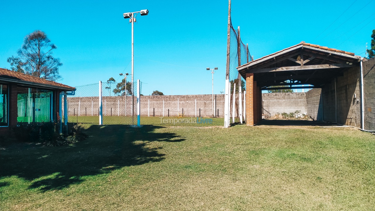 Chácara / sítio para aluguel de temporada em Piedade (Caetezal de Cima)