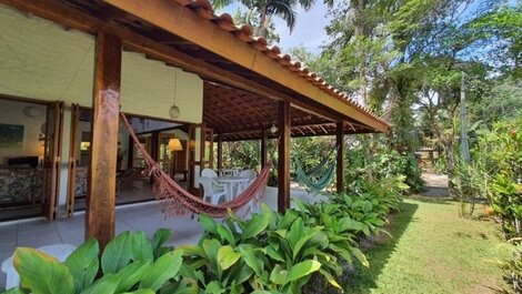 Agradável casa de praia, para temporada em Itamambuca