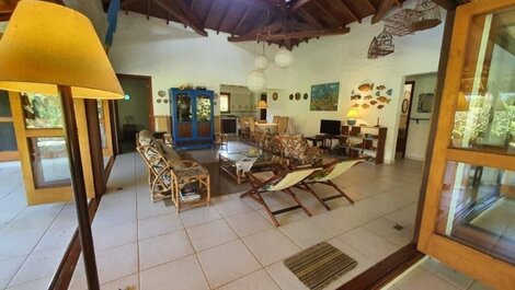 Agradável casa de praia, para temporada em Itamambuca