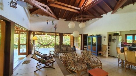 Agradável casa de praia, para temporada em Itamambuca