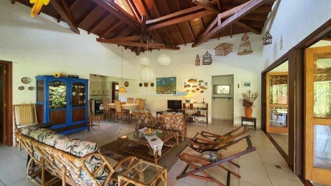 Casa para aluguel de temporada em Ubatuba (Itamambuca)