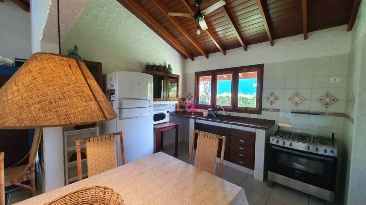 Casa para aluguel de temporada em Ubatuba (Itamambuca)