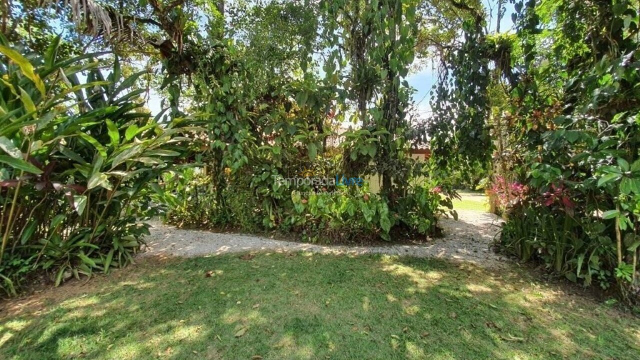 Casa para aluguel de temporada em Ubatuba (Itamambuca)