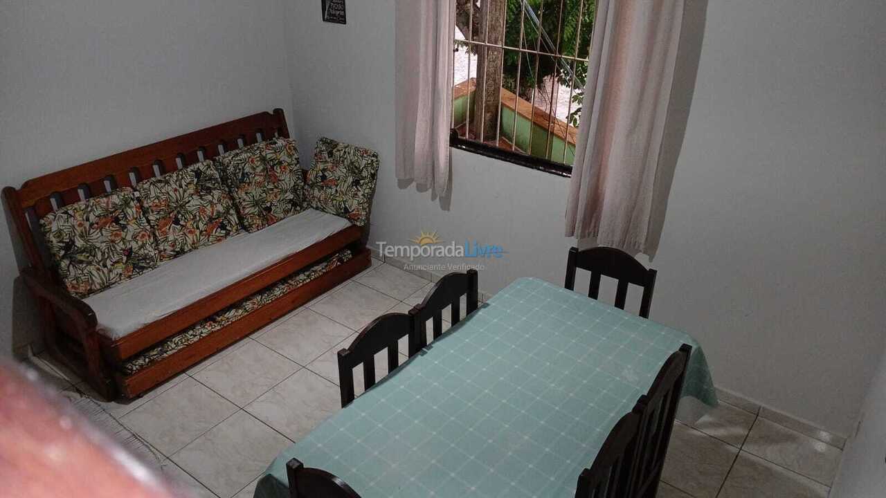 Casa para alquiler de vacaciones em Ubatuba (Centro)