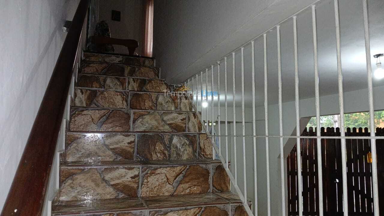 Casa para alquiler de vacaciones em Ubatuba (Centro)