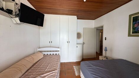 Beachfront house in Araça (Caixa D'Aço) - Porto Belo