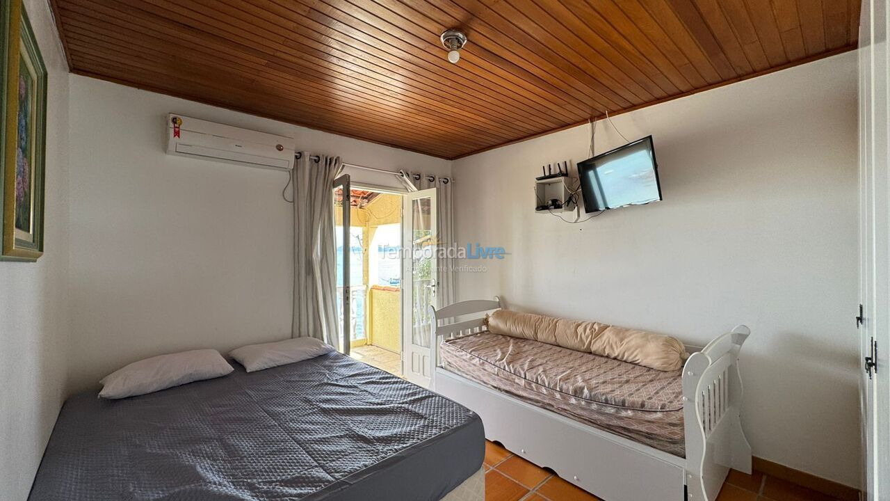 House for vacation rental in Porto Belo (Araca)