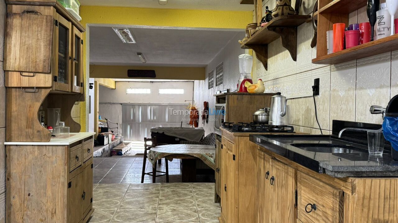 House for vacation rental in Porto Belo (Araca)