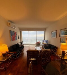 Frente ao mar Vista 180o para o Atlantico 3 dormitorios