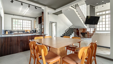 Perfect holiday home with 7 bedrooms