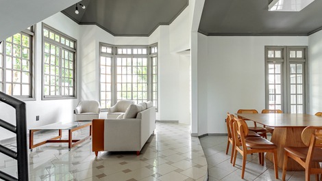 Perfect holiday home with 7 bedrooms