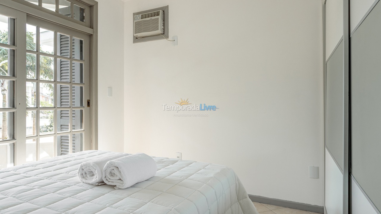 House for vacation rental in Florianopolis (Jurerê Internacional)