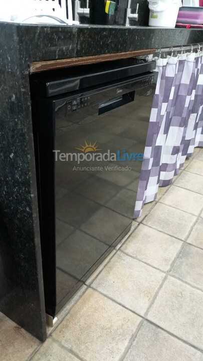 Casa para aluguel de temporada em Guaratuba (Praia Central)