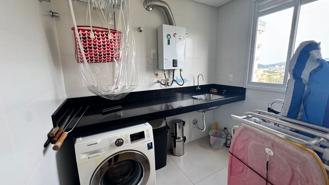 Apartamento para alquiler de vacaciones em Governador Celso Ramos (Praia de Palmas)