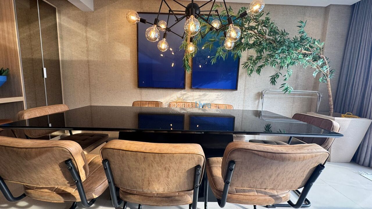 Apartamento para alquiler de vacaciones em Governador Celso Ramos (Praia de Palmas)