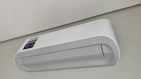 Pensión con piscina, sauna y desayuno.