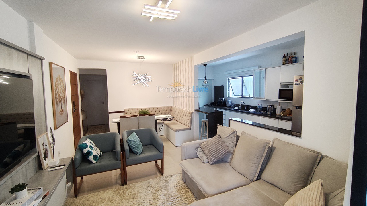 Apartamento para aluguel de temporada em Balneário Camboriú (Praia Central)