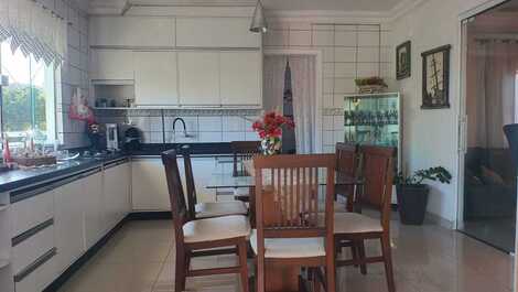 Townhouse for rental season in Itajaí Praia Brava