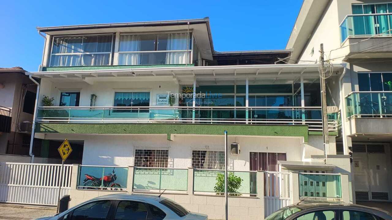 Apartment for vacation rental in Balneário Camboriú (Praia dos Amores)