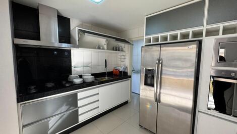 Luxury Apartment for Rent in Meia Praia - Itapema - SC